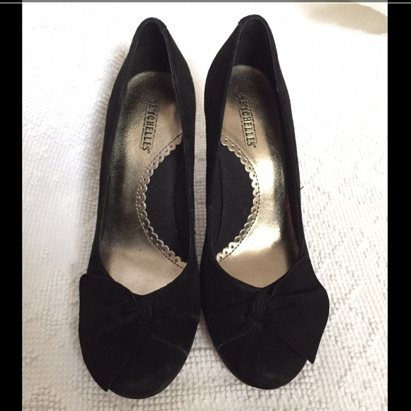 Seychelles Black Suede Heels