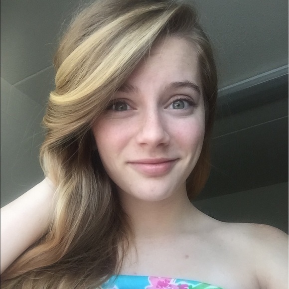Meet your Posher, Megan - Picture 1 of 1