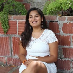 Meet your Posher, Carolina