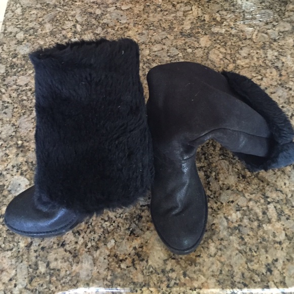 Michael Kors Calista wedge boot - Picture 3 of 3