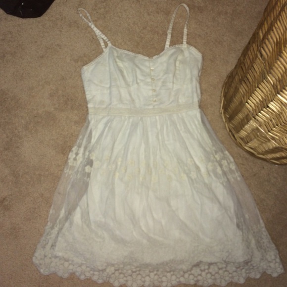 American eagle cream dress