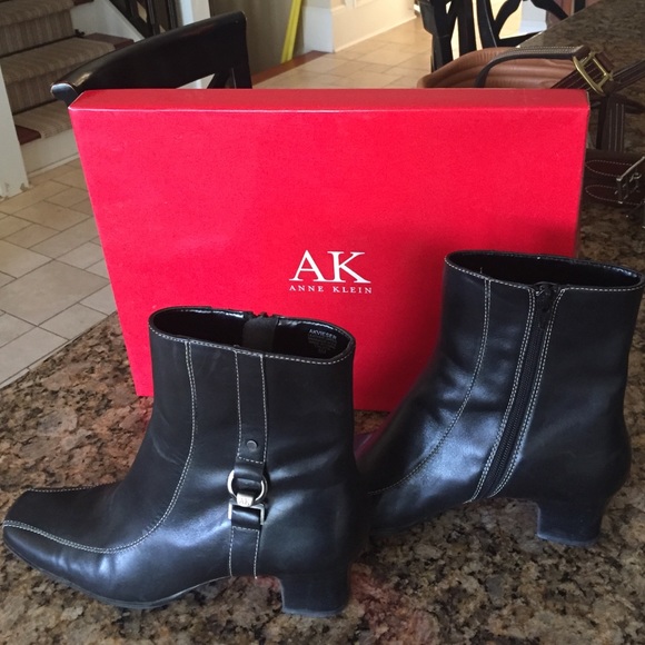 Anne Klein ankle boot