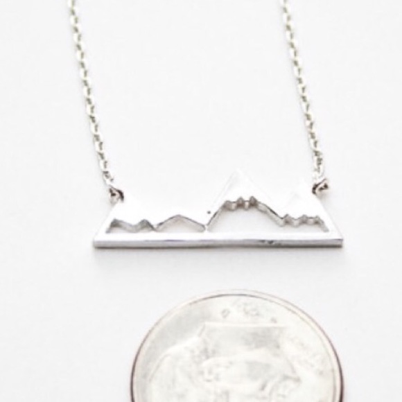 • Silver Mountain Necklace • - Picture 3 of 3