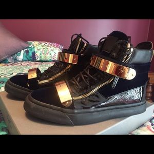 Authentic Giuseppe Zanotti Hightop Sneakers