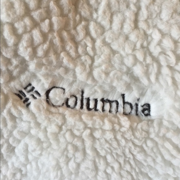 Fuzzy white fleece Columbia jacket