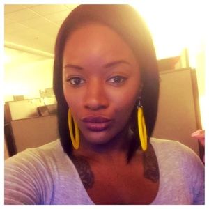 Meet your Posher, Angelica