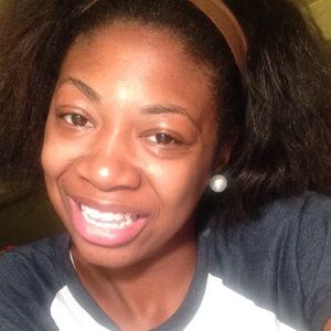 Meet your Posher, Kendra