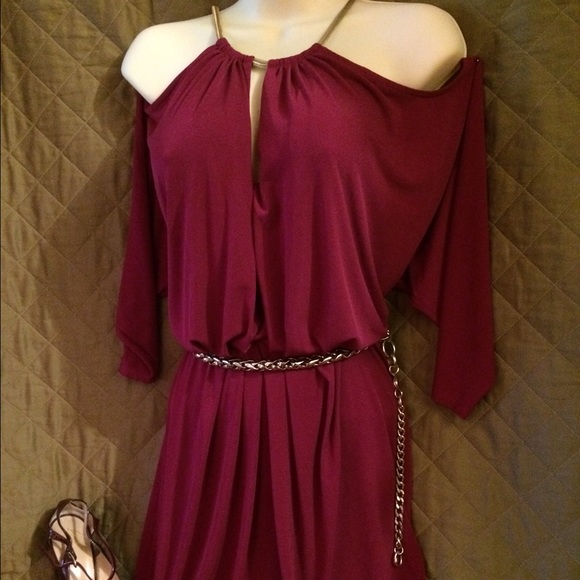 NWT TRINA TURK Cold Shoulder Dress - Picture 4 of 4