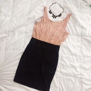 XXI pink/black bodycon dress