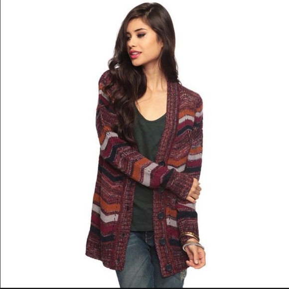 🚫SOLD🚫Violet Harmon ZigZag Cardigan