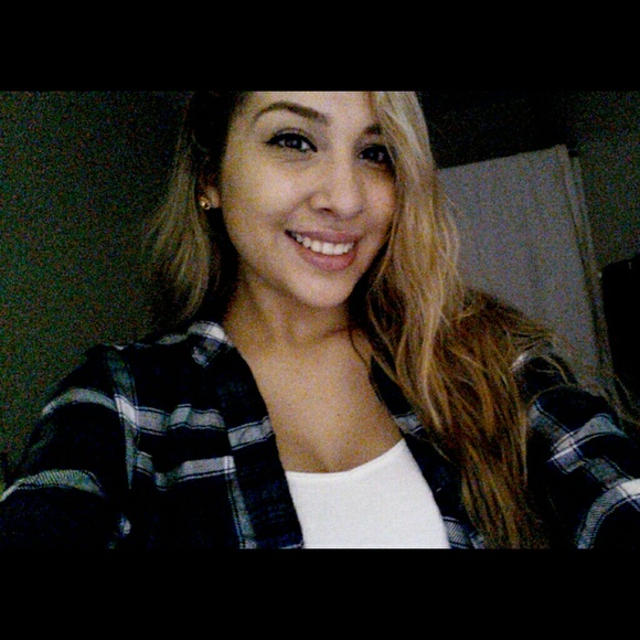 Meet your Posher, Leslie