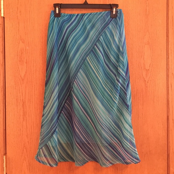 Mulit blue colored Dress Barn skirt.