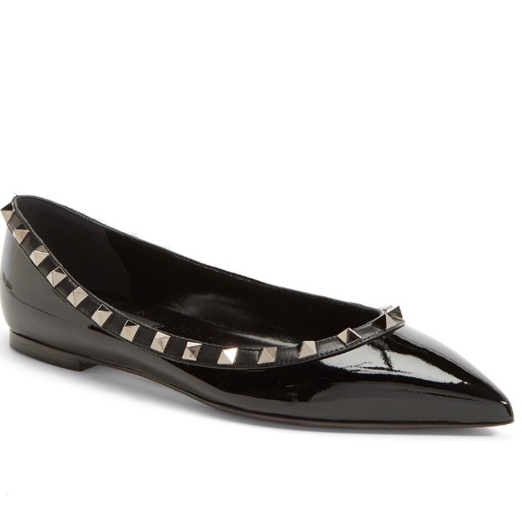 ISO Black Valentino Rockstud Flats