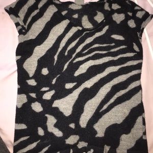 Short sleeve fitted crop top