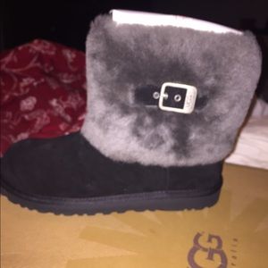 Uggs Ellee style