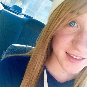 Meet your Posher, Kylee