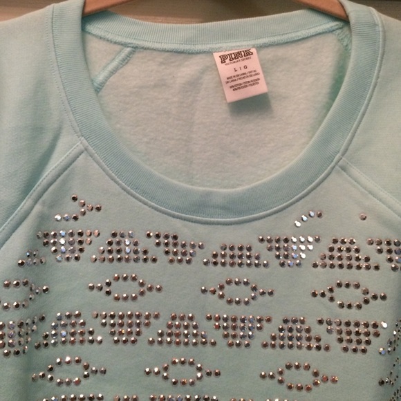 Victoria's Secret bling Aztec print - Picture 2 of 3