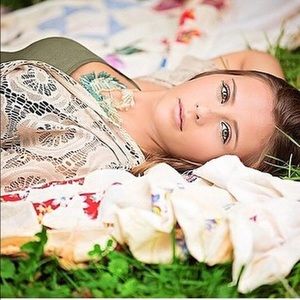 Meet your Posher, Averey