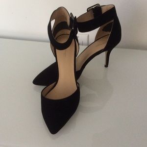 Zara suede ankle strap pumps