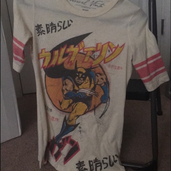 Vintage marvel wolverine baseball tee