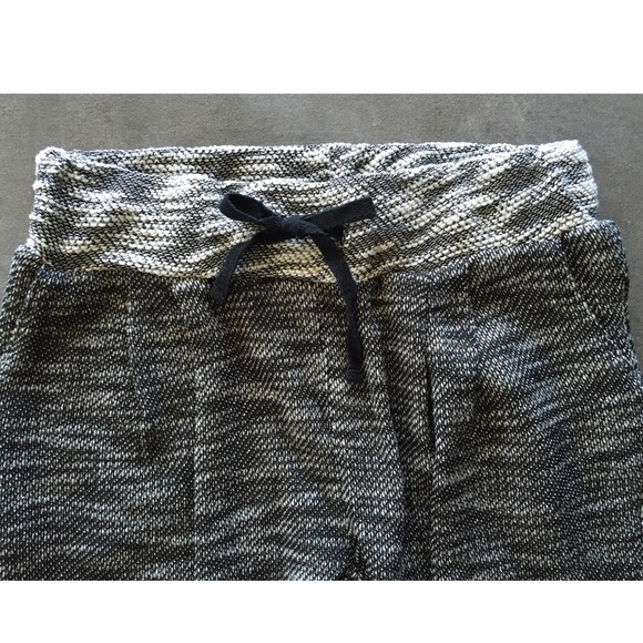 SOLD ✖️jogger pants | black & white✖️ - Picture 2 of 3