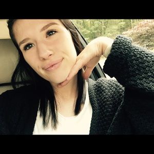 Meet your Posher, Alison