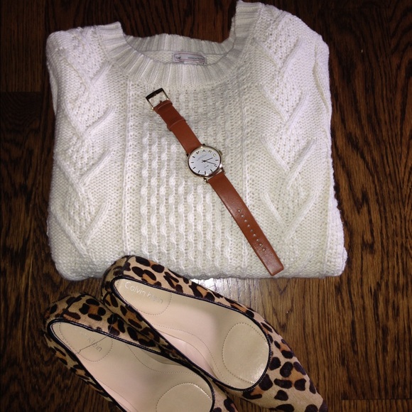 GAP Sweaters - 🆕 Listing Beautiful GAP Cable Knit Sweater