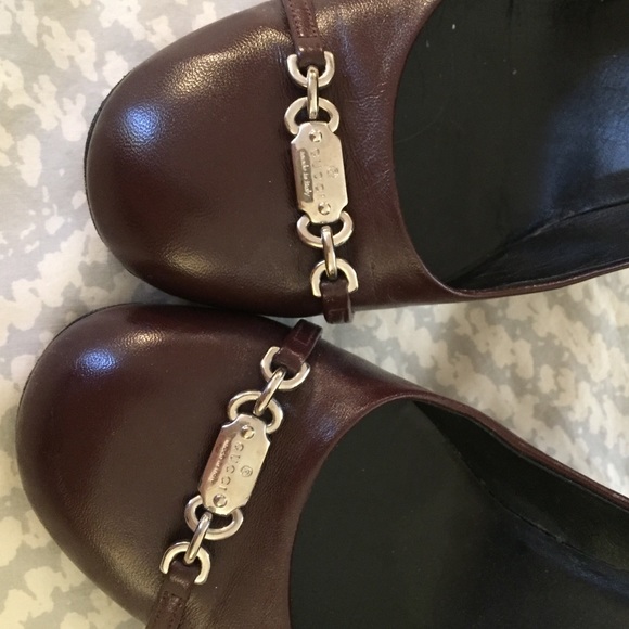 Gucci leather horsebit pumps
