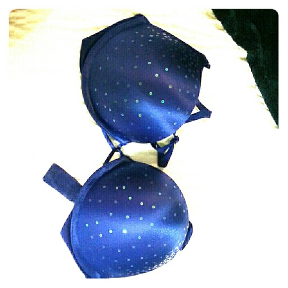 VS bombshell bra sz 34c