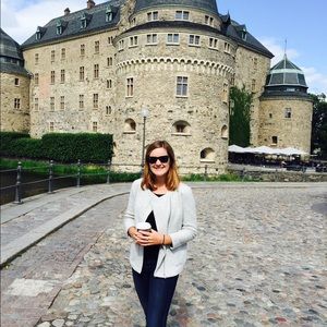 Meet your Posher, Christy