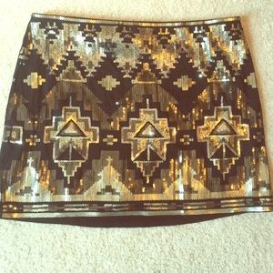 Sequined straight skirt