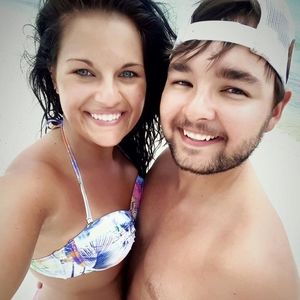 Meet your Posher, Hailey