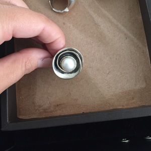 Silpada Lilly pearl ring authentic