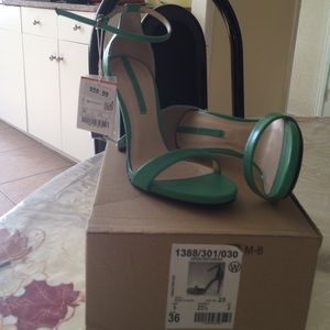 Zara open toe strap heels