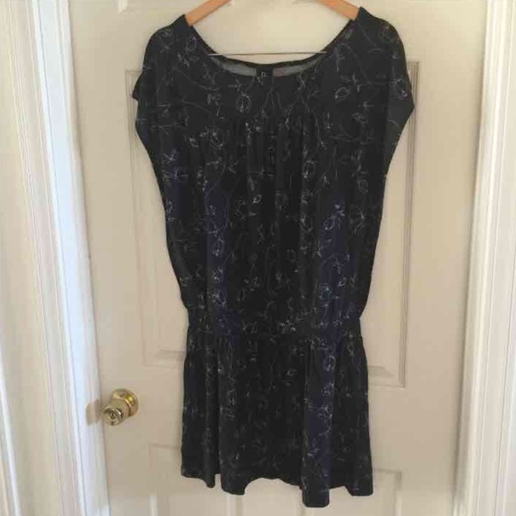 NWT Rose Embroidered Tunic