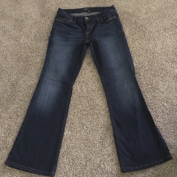 Like new jeans. Curvy boot cut.