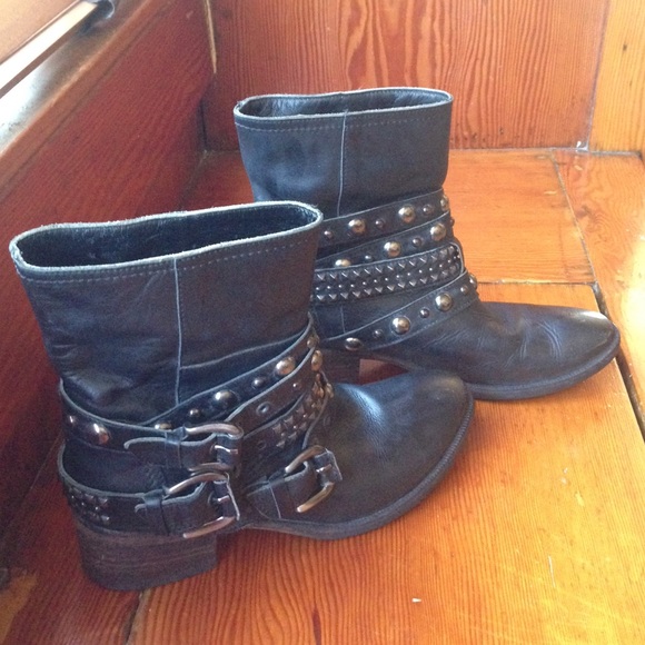Vero Cuoio boots
