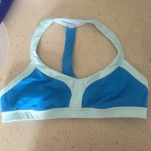 Lululemon t back sports bra size 10