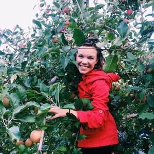 Meet your Posher, Abby