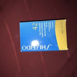 liquid foundation