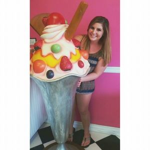 Meet your Posher, Alyssa