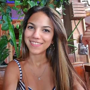 Meet your Posher, Kasandra