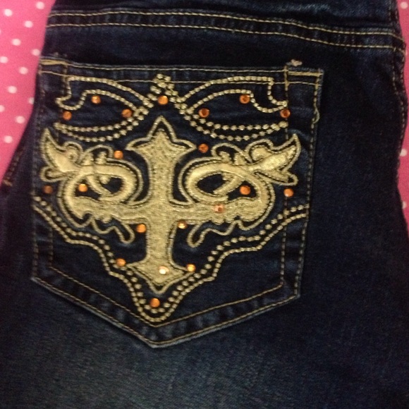 Jeans - Picture 2 of 4