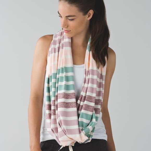 lululemon athletica Accessories - NWT Lululemon Customizable Scarf