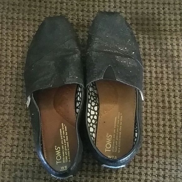 Toms