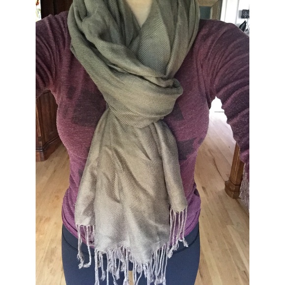CASHMERE SCARF