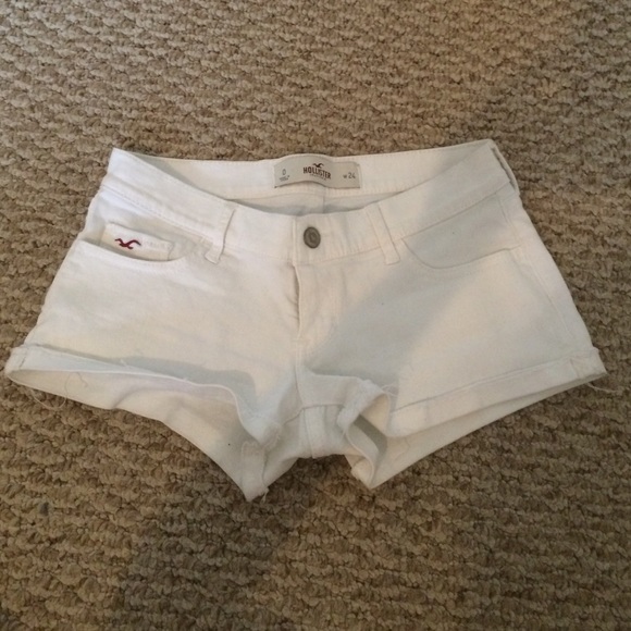 White hollister shorts