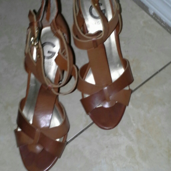 G.by GUESS