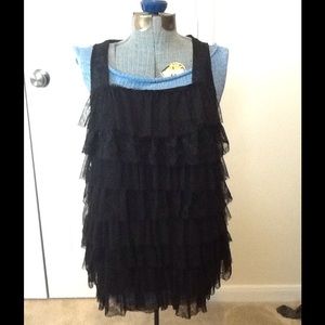 Womens lace ruffle sleeveless top