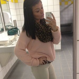 Meet your Posher, Sierra